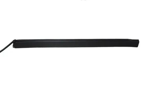 Volvo XC60 Side skirt front trim 18R