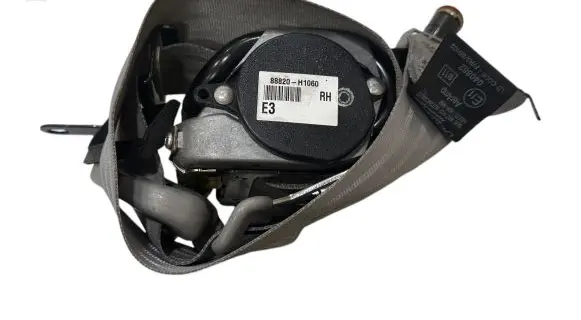 Hyundai Terracan Front seatbelt 88820H1060