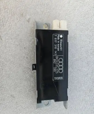 Audi A4 S4 B8 8K Aerial antenna amplifier 8K9035225