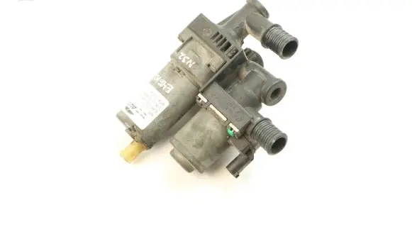 BMW 3 E46 Coolant heater control valve 8369807