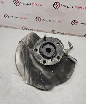 BMW 7 E65 E66 Front wheel hub
