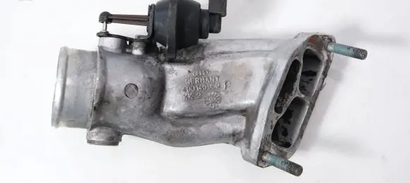 Audi A8 S8 D2 4D Throttle valve 4D0145950