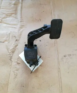 Citroen Xsara Picasso Accelerator throttle pedal 0280755032