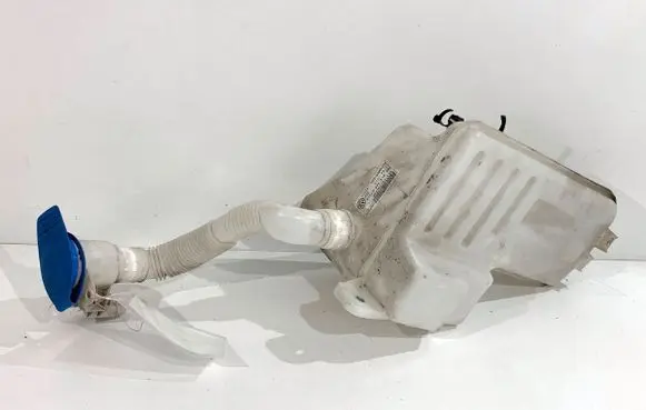 Seat Leon (5F) Windshield washer fluid reservoir/tank 5Q0955448AT