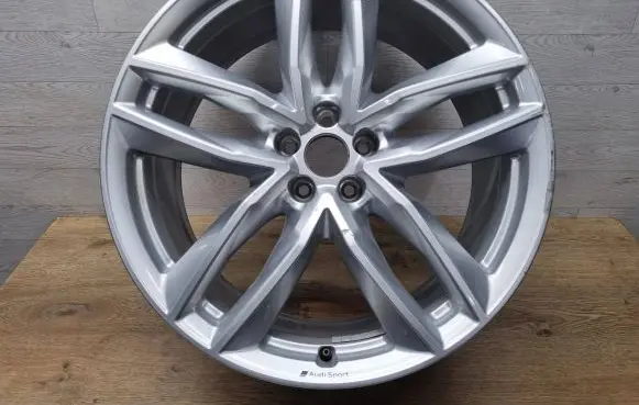 Audi Q7 4M R21 alloy rim 4M0601025S