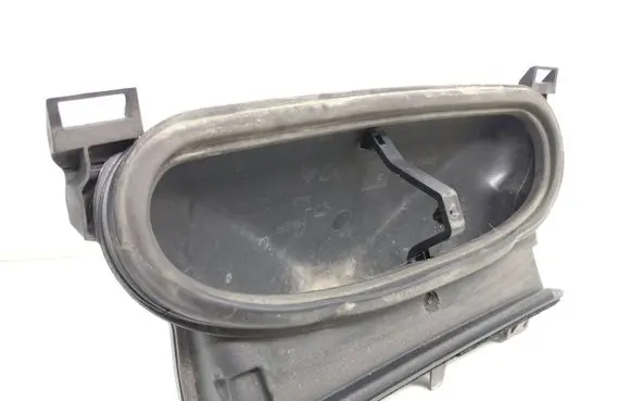 Peugeot Partner Air intake duct part 9680568780