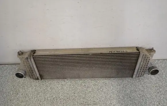 Suzuki Grand Vitara II Intercooler radiator