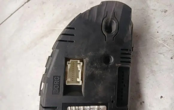 Mercedes-Benz Sprinter W906 Speedometer (instrument cluster) A9064465821 A9064460221 102631004