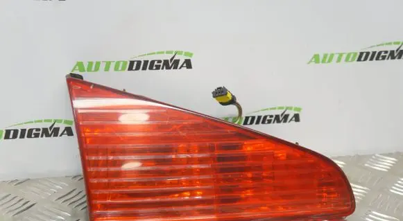 Peugeot 607 Tailgate rear/tail lights 2543G