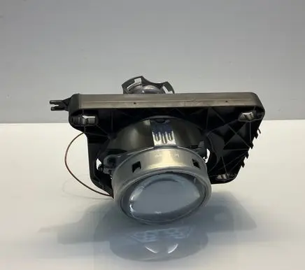 Mercedes-Benz E W211 Headlight part 