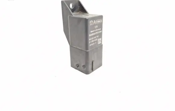 Peugeot 308 Glow plug pre-heat relay 9803299780 20190117 51299058A