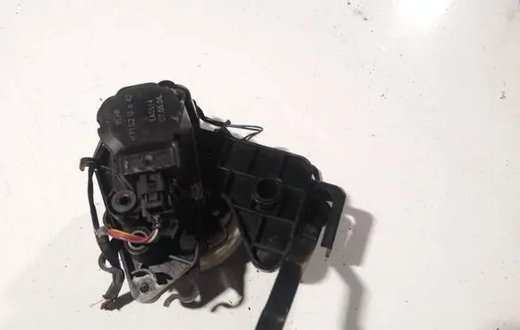 Opel Zafira B Air flap motor/actuator H7102UA42 EAD514
