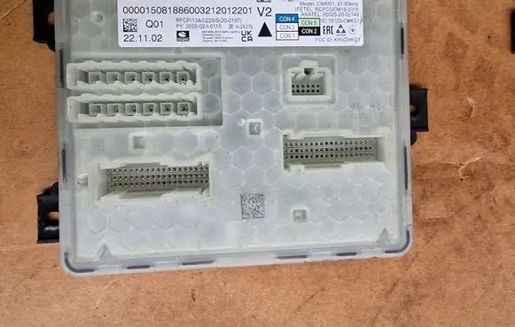 Mercedes-Benz Sprinter W906 Central body control module A2069002020