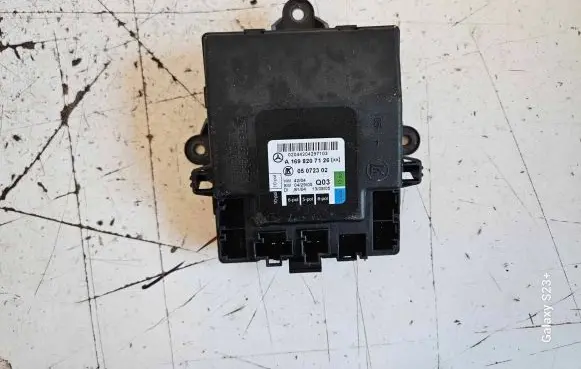 Mercedes-Benz B W245 Door control unit/module A1698207126 05072302 02044204297103