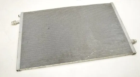 Jaguar I-Pace Coolant radiator HL599001