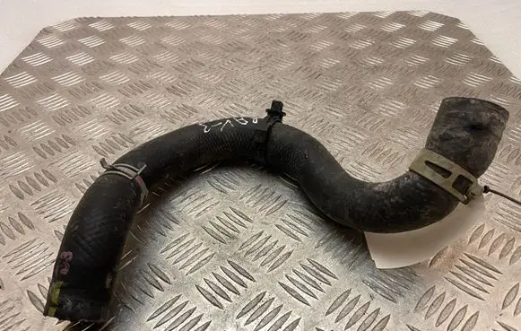Toyota RAV 4 (XA50) Engine coolant pipe/hose