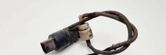 Seat Alhambra (Mk1) Windscreen/windshield washer pump