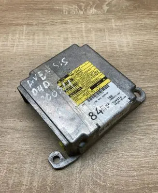 Toyota Avensis T250 Airbag control unit/module 8917005120 208623102