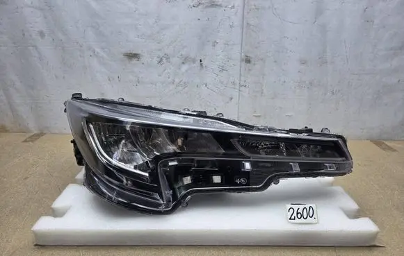 Toyota Corolla E210 E21 Headlight/headlamp 8111002960