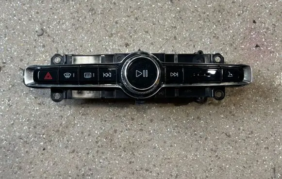 Volvo XC90 Head unit multimedia control 31346789
