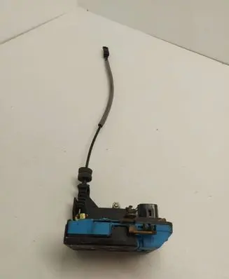 Volvo V70 Front door lock
