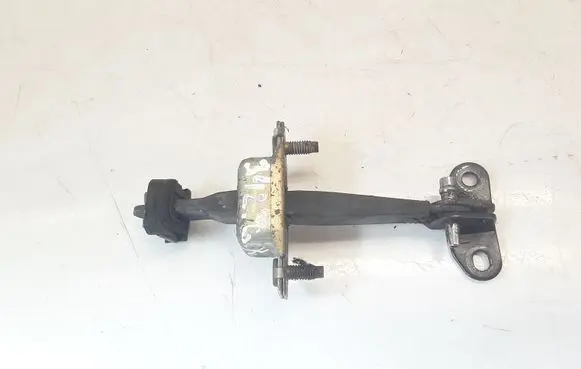 Toyota Avensis T220 Rear door check strap stopper