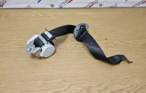 BMW 1 F20 F21 Front seatbelt 7243307
