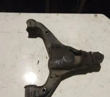 Mercedes-Benz Sprinter W906 Front lower control arm/wishbone