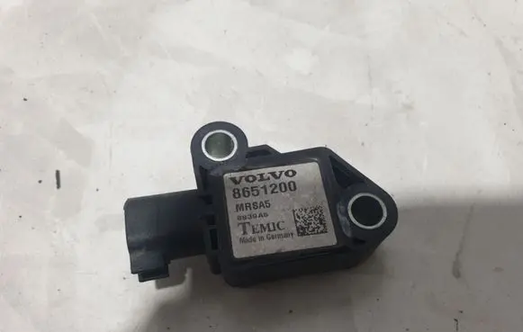 Volvo V50 Airbag deployment crash/impact sensor 8651200