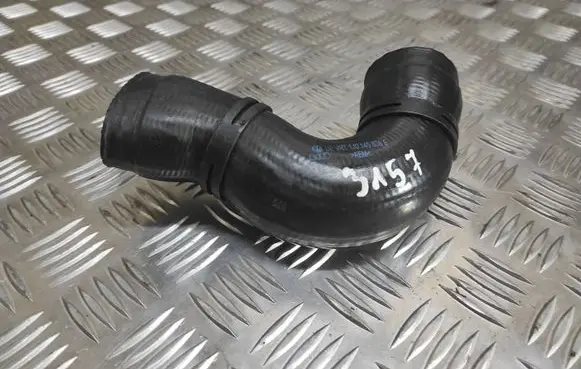 Volkswagen Golf IV Intercooler hose/pipe 1J0145838E
