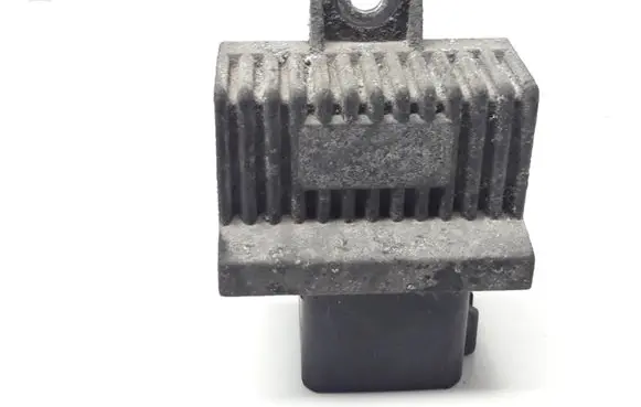 Renault Megane I Glow plug pre-heat relay