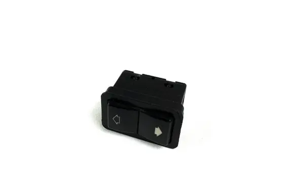 BMW 5 E39 Electric window control switch 8368974