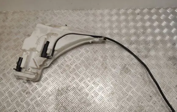 BMW 3 F30 F35 F31 Windshield washer fluid reservoir/tank 7241679