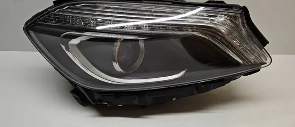 Mercedes-Benz A W176 Headlight/headlamp A1768201261 MB284