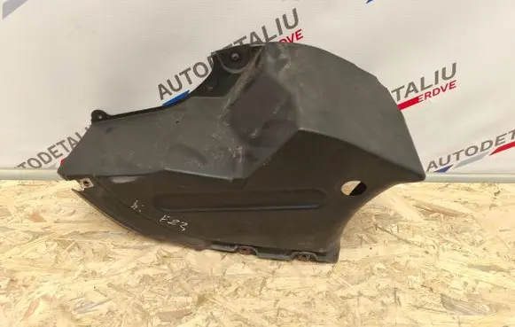 Rear underbody cover/under tray