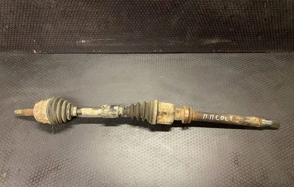 Mitsubishi Colt CZ3 Front driveshaft