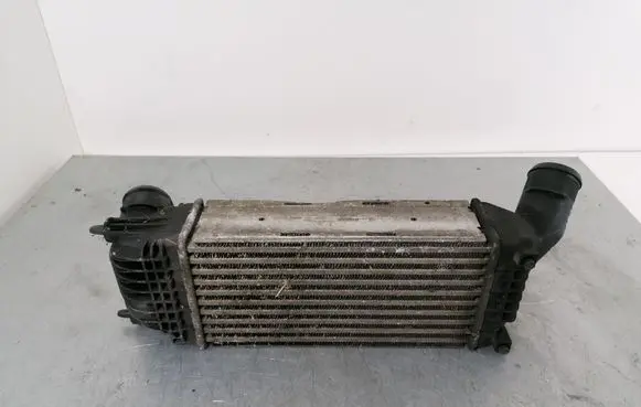 Citroen C5 Intercooler radiator 9657073480
