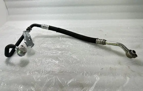 Audi A8 S8 D2 4D Air conditioning (A/C) pipe/hose 4D0260707AB 4D0260759H