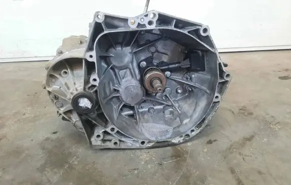 Citroen DS4 Manual 5 speed gearbox 20EA10