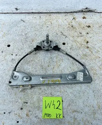 Fiat Panda II Rear door manual window regulator