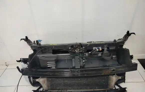 Nissan Qashqai Radiator support slam panel 