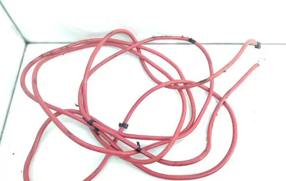 BMW X5 E70 Positive cable (battery) 9139220 6113913922001