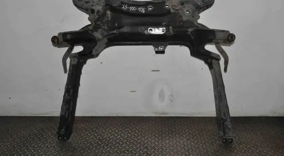 Lexus CT 200H Front subframe