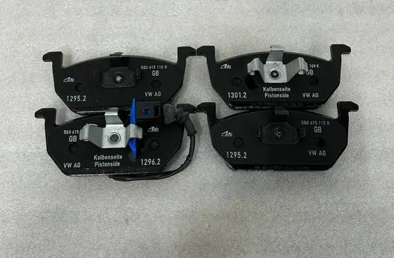 Audi A3 S3 8V Brake pads (rear) 5Q0698151C