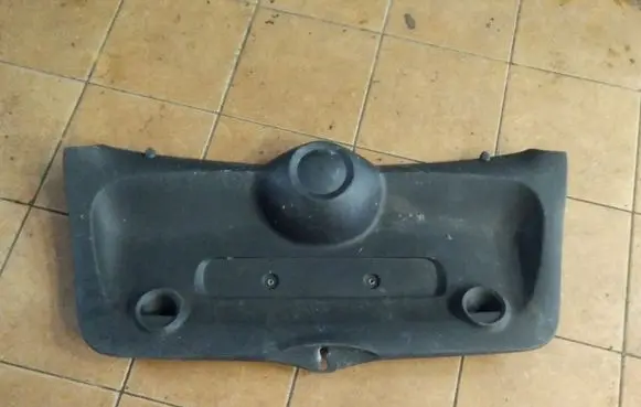 Mini One - Cooper Coupe R56 Tailgate trim 7148904