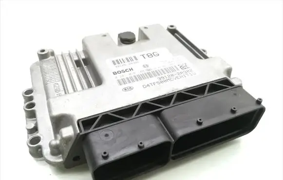 KIA Carens II Engine control unit/module 39120-2A302 0281018188 1039S54100
