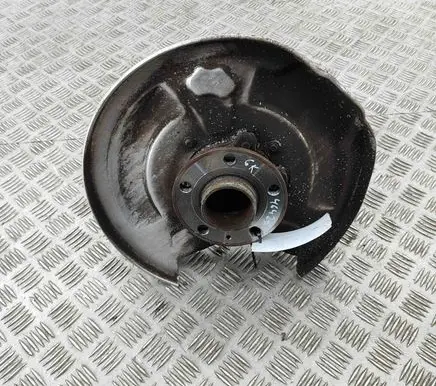 Volvo XC60 Rear wheel hub 32395004