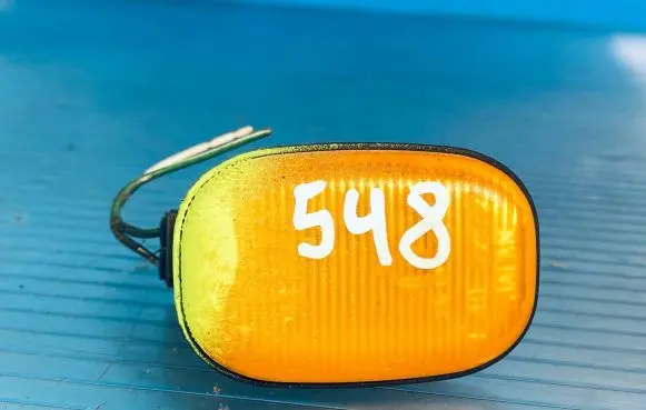Toyota Previa (XR30, XR40) II Front fender indicator light E13013047