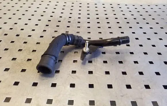 Jaguar XF X250 Engine coolant pipe/hose