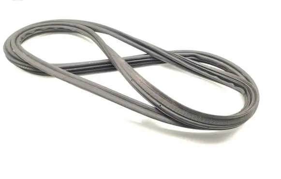 Toyota Auris E180 Seal rubber (tailgate) 